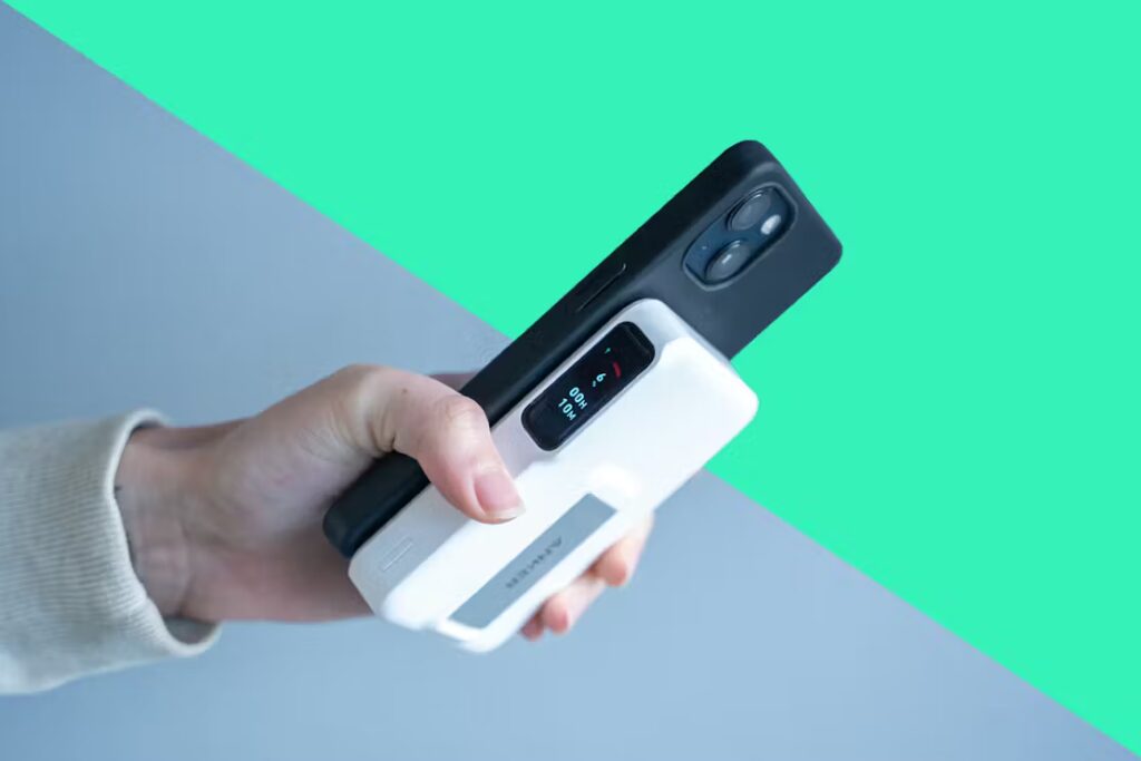 82dfe9aa featured best portable charger