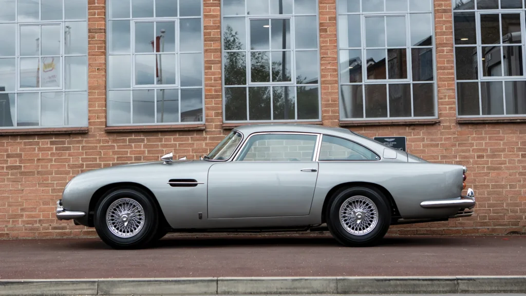 Aston Martin DB51