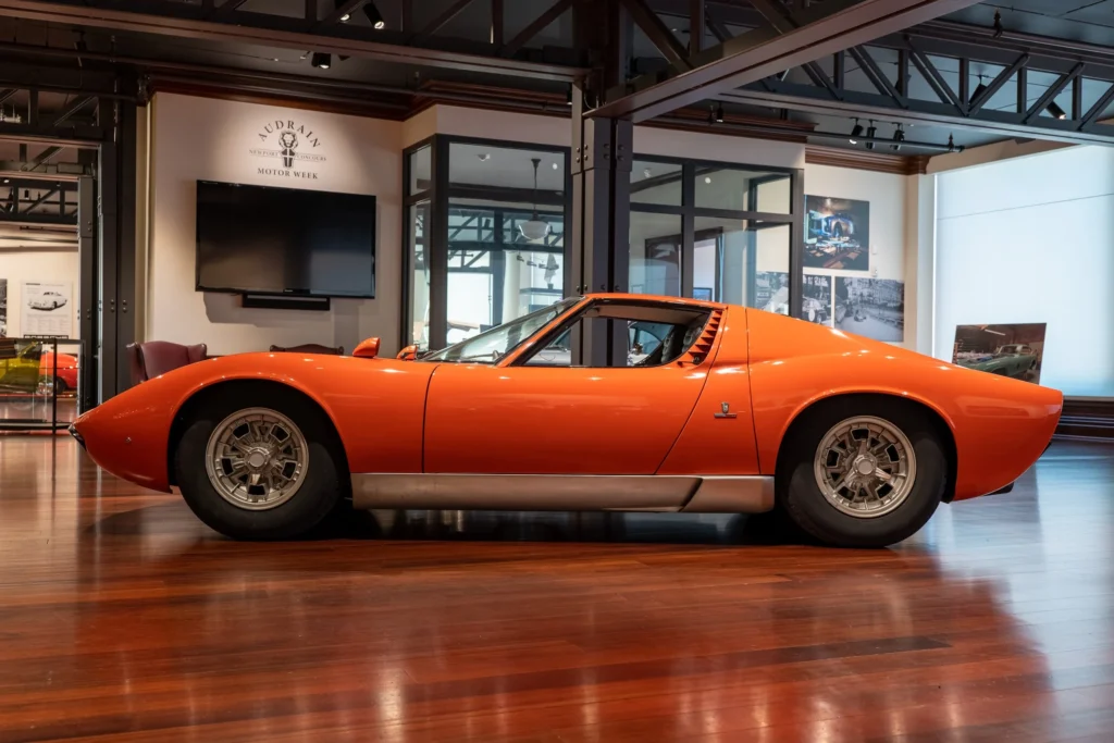 Lamborghini Miura